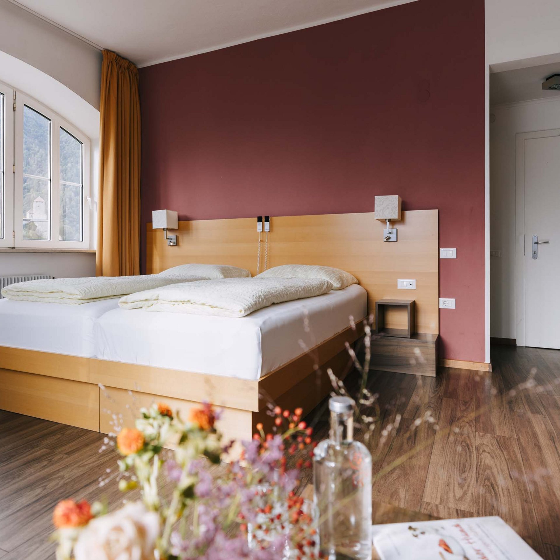 Ihr Hundehotel in Südtirol bei Meran Ihr Hundehotel in Südtirol bei Meran